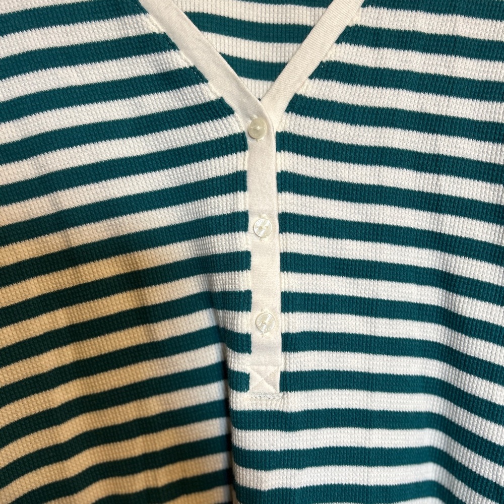 Victoria's‎ Secret Striped Teal and White Top size small - Picture 4 of 7